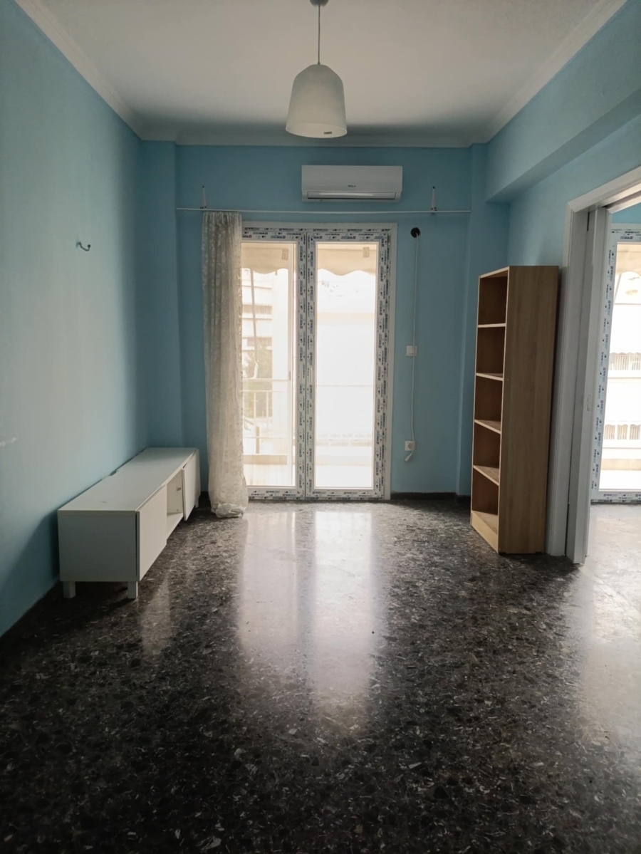 ΠΕΤΡΟΥΠΟΛΗ – ΠΛΑΤΕΙΑ | ΦΩΤΕΙΝΟ ΔΙΑΜΕΡΙΣΜΑ 2ου ΟΡΟΦΟΥ | 75 τ.μ. | 145.000€ ΣΥΖΗΤΗΣΙΜΗ 