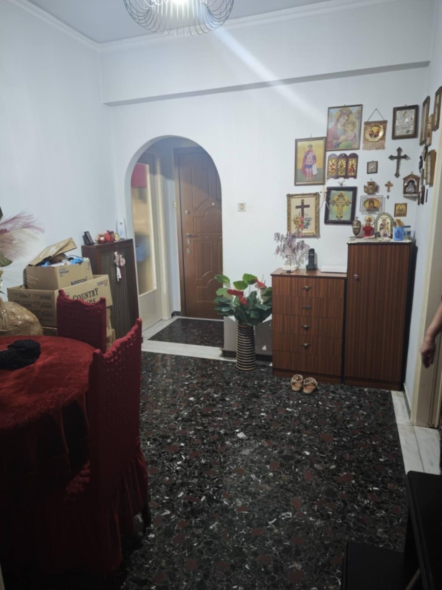 (For Sale) Residential Apartment || Athens Center/Athens - 69 Sq.m, 2 Bedrooms, 120.000€ 